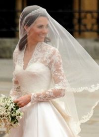 Vjenčana haljina Kate Middleton 4