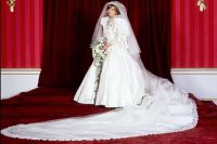 Сватбена рокля на принцеса Даяна 3