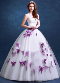 Сватбена рокля с пеперуди 8