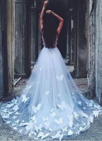 Сватбена рокля с пеперуди 9