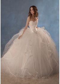 Svatební šaty Gabbiano9