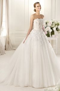 Сватбени рокли Pronovias 3