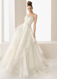Luxusní svatební šaty 1
