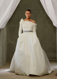 Luxusní svatební šaty 6