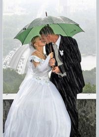 Сватбена фотосесия в дъжда 7