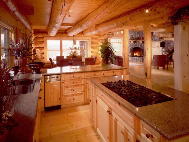 отделка потолка кухни в деревянном доме