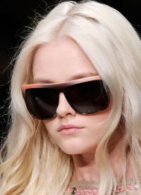 Какви са очилата в модата 2014 9