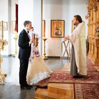 kaj se morate poročiti v cerkvi