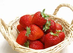 какви витамини съдържат ягодите