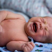 Kada novorođenčadi imaju koliku bolest?