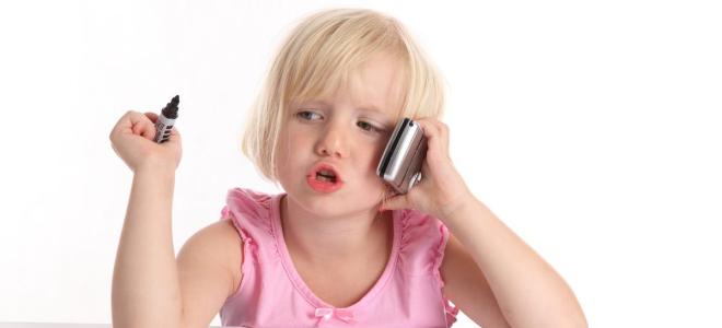 jaký telefon koupit dítě v první třídě