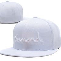 biała czapka baseballowa14
