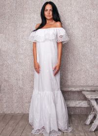 бяла памучна рокля с дантела 5