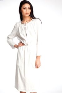 Бяла памучна рокля 4