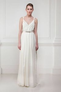 bílé šaty v řeckém stylu 3