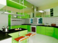 bela zelena kuhinja 1