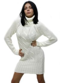 Бял плетен пуловер12