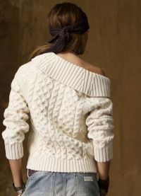 Бял плетен пуловер17