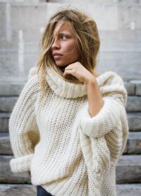Бял плетен пуловер19