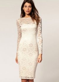 Biała sukienka z koronki 3