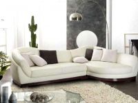 Bijela kožna sofa7