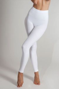 Białe legginsy 1