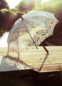 Biały parasol 1