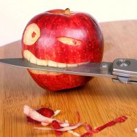 zakaj ne jesti z nožem