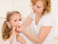 zašto dijete radi nosebleeds