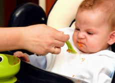 Proč dítě jedí špatně