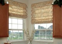 Ideje za ukrašavanje prozora u kuhinji Roman blinds 2