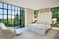 dizajn spalnice s panoramskimi okni 1