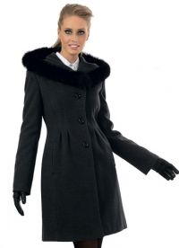зимски капут са капуљачом и крзном6