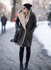 zimní kabát s kapucí4