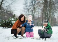 Fotografska sesija zimske obitelji 9