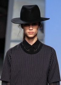 czapki zimowe nowoczesna moda 20173