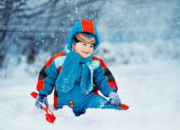 Zimowa sesja fotograficzna z dzieckiem 13