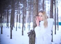 zimowa sesja zdjęciowa w lesie 9