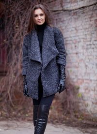 какво да носите с тъмно сиво палто9