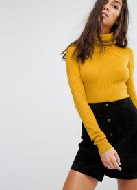 z czym włożyć żółty sweter 2