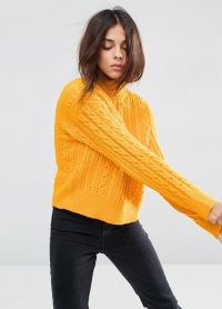 z czym włożyć żółty sweter 3