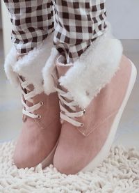 женски обувки с fur4