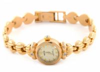 женски златни гривни за часовници8