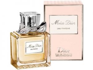 ženski parfum Dior2
