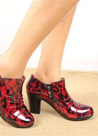 Ženski gumijasti čevlji 2