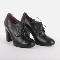 Ženski čevlji s čipkami 8