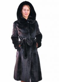 Женска къс палто с качулка 1