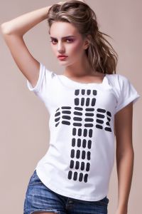 damski t-shirt z krzyżem2