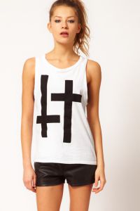 damski t-shirt z krzyżem7