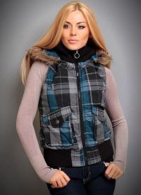 ženské izolační vesty s kapucí 9